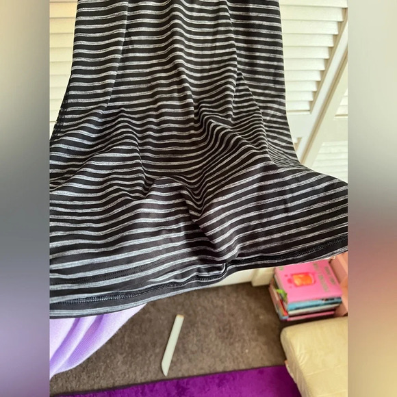 Athleta-HIGH NECK HEATHER STRIPE CHI TANK-XXS - Picture 6 of 10